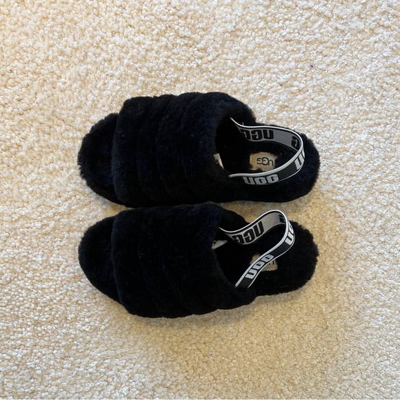 🎉HP🎉 UGG 💫 EUC 💫 Fluff Yeah Side - Size 7 - Picture 10 of 10